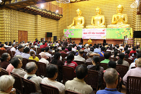 Quỹ Đạo Phật Ngày Nay - Tổng kết chương trình Quà Tết Yêu Thương - Đợt 2 tại TP. Hồ Chí Minh, Hà Tĩnh, Quảng Ngãi (C95)