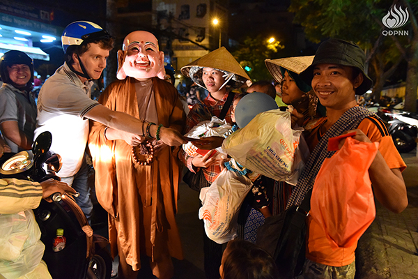 Quỹ Đạo Phật Ngày Nay: Tổng Kết Chương Trình “Di Lặc Du Xuân 2017” - C96