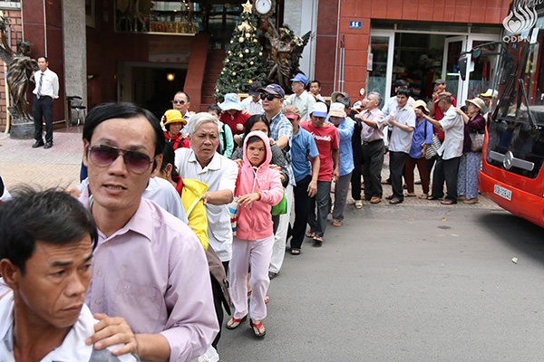 Quỹ Đạo Phật Ngày Nay - Tổng kết chương trình Quà Tết Yêu Thương - Đợt 2 tại TP. Hồ Chí Minh, Hà Tĩnh, Quảng Ngãi (C95)