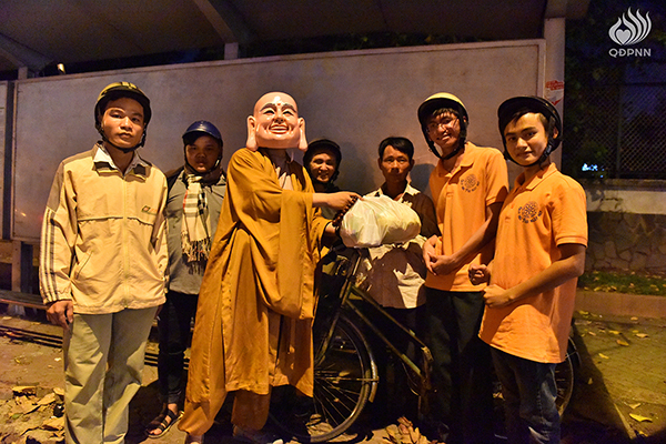 Quỹ Đạo Phật Ngày Nay: Tổng Kết Chương Trình “Di Lặc Du Xuân 2017” - C96