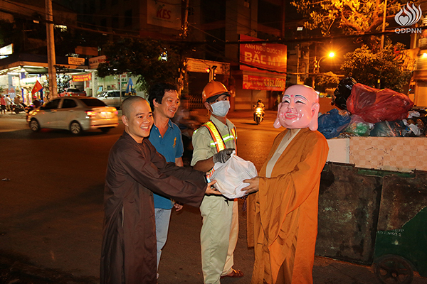 Quỹ Đạo Phật Ngày Nay: Tổng Kết Chương Trình “Di Lặc Du Xuân 2017” - C96