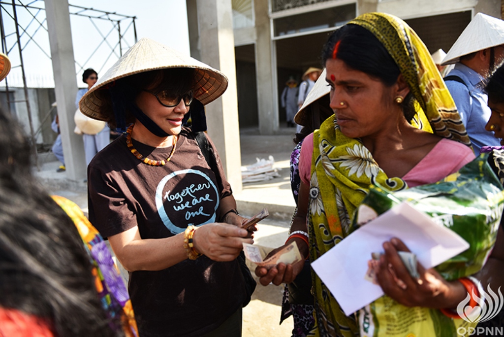 Quỹ Đạo Phật Ngày Nay - Tổng Kết Chương Trình Trao Quà Từ Thiện Và Cúng Dường Trai Tăng Tại Ấn Độ (C103)