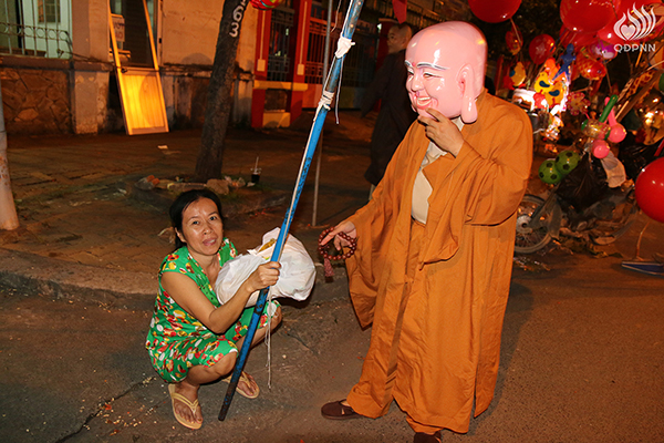 Quỹ Đạo Phật Ngày Nay: Tổng Kết Chương Trình “Di Lặc Du Xuân 2017” - C96