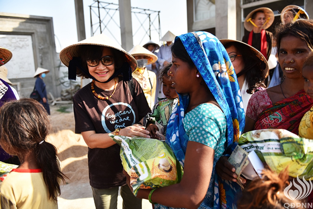 Quỹ Đạo Phật Ngày Nay - Tổng Kết Chương Trình Trao Quà Từ Thiện Và Cúng Dường Trai Tăng Tại Ấn Độ (C103)