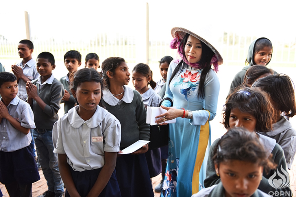 Quỹ Đạo Phật Ngày Nay - Tổng Kết Chương Trình Trao Quà Từ Thiện Và Cúng Dường Trai Tăng Tại Ấn Độ (C103)