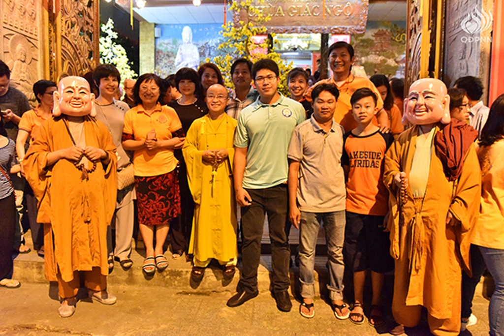 Quỹ Đạo Phật Ngày Nay: Tổng Kết Chương Trình “Di Lặc Du Xuân 2017” - C96