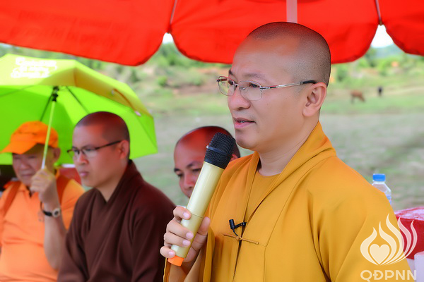 Quỹ Đạo Phật Ngày Nay: Lễ khánh thành “Nhịp cầu yêu thương” và Trao tặng yêu thương cho người khiếm thị, nạn nhân chất độc da cam &amp; Học sinh tại Đắk Lắk (C72d &amp; C107)