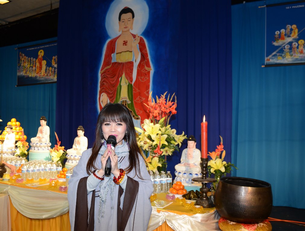 Pháp hội dược sư năm 2017 tại thành phố San Jose (Hoa Kỳ)