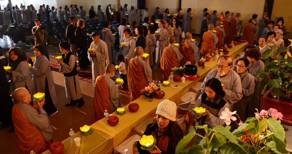 Pháp hội dược sư năm 2017 tại thành phố San Jose (Hoa Kỳ)