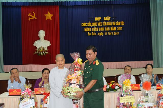 Thành Phố Sa Đéc Họp mặt chức sắc đầu năm 2017