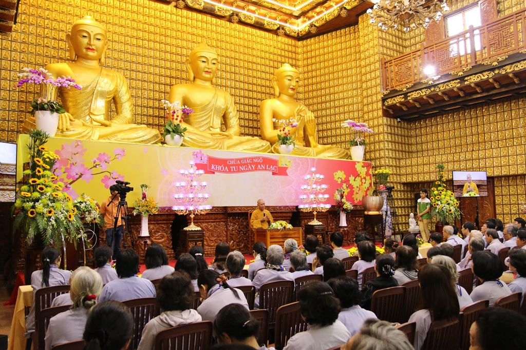 Chùa Giác Ngộ: Khóa tu ngày an lạc lần thứ 13