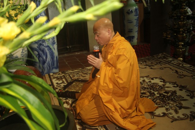 Thái Bình: Không khí đón giao thừa tại chùa Từ Xuyên