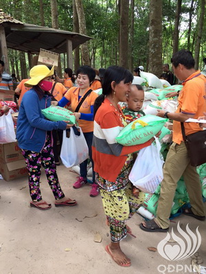 Quỹ Đạo Phật Ngày Nay: Tổng kết chương trình “Trao tặng yêu thương” đợt 2  tại hồ  Dầu Tiếng Tây Ninh (C100)