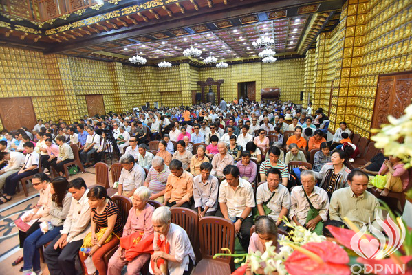 Quỹ Đạo Phật Ngày Nay - Tổng Kết Chương Trình  Trao Tặng Yêu Thương Cho Người Khiếm Thị C104