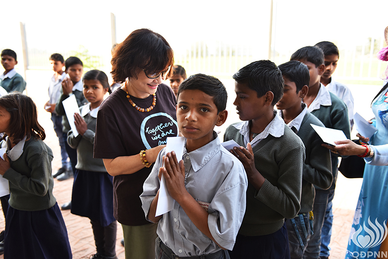 Quỹ Đạo Phật Ngày Nay - Tổng Kết Chương Trình Trao Quà Từ Thiện Và Cúng Dường Trai Tăng Tại Ấn Độ (C103)