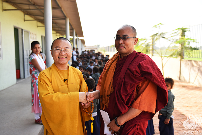 Quỹ Đạo Phật Ngày Nay - Tổng Kết Chương Trình Trao Quà Từ Thiện Và Cúng Dường Trai Tăng Tại Ấn Độ (C103)