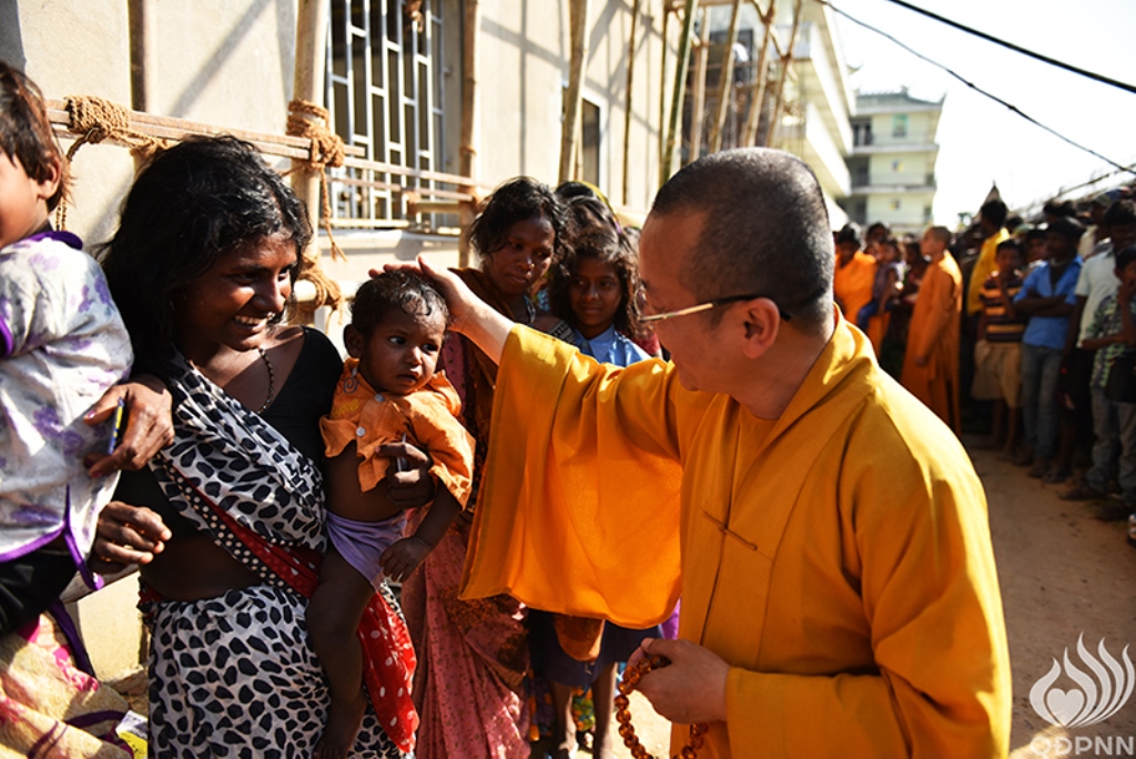 Quỹ Đạo Phật Ngày Nay - Tổng Kết Chương Trình Trao Quà Từ Thiện Và Cúng Dường Trai Tăng Tại Ấn Độ (C103)