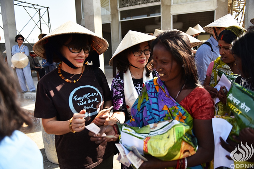 Quỹ Đạo Phật Ngày Nay - Tổng Kết Chương Trình Trao Quà Từ Thiện Và Cúng Dường Trai Tăng Tại Ấn Độ (C103)