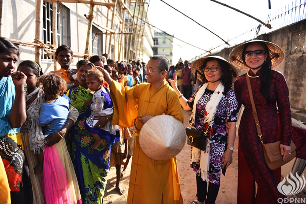 Quỹ Đạo Phật Ngày Nay - Tổng Kết Chương Trình Trao Quà Từ Thiện Và Cúng Dường Trai Tăng Tại Ấn Độ (C103)