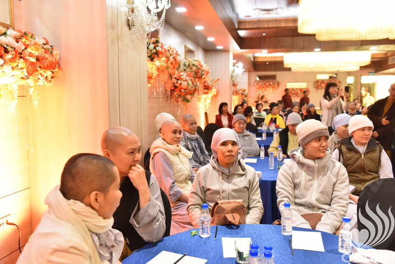 Quỹ Đạo Phật Ngày Nay - Tổng Kết Chương Trình Trao Quà Từ Thiện Và Cúng Dường Trai Tăng Tại Ấn Độ (C103)