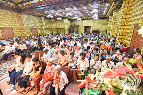 Quỹ Đạo Phật Ngày Nay - Tổng Kết Chương Trình  Trao Tặng Yêu Thương Cho Người Khiếm Thị C104
