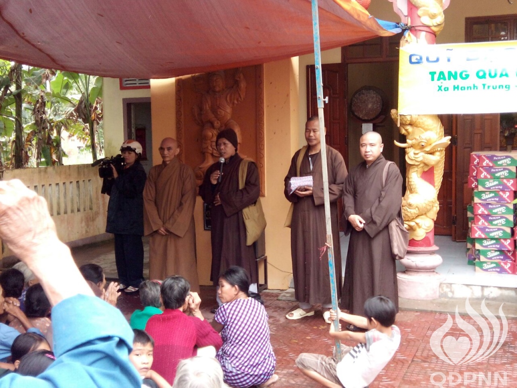 Quỹ Đạo Phật Ngày Nay - Tổng kết chương trình Quà Tết Yêu Thương - Đợt 2 tại TP. Hồ Chí Minh, Hà Tĩnh, Quảng Ngãi (C95)