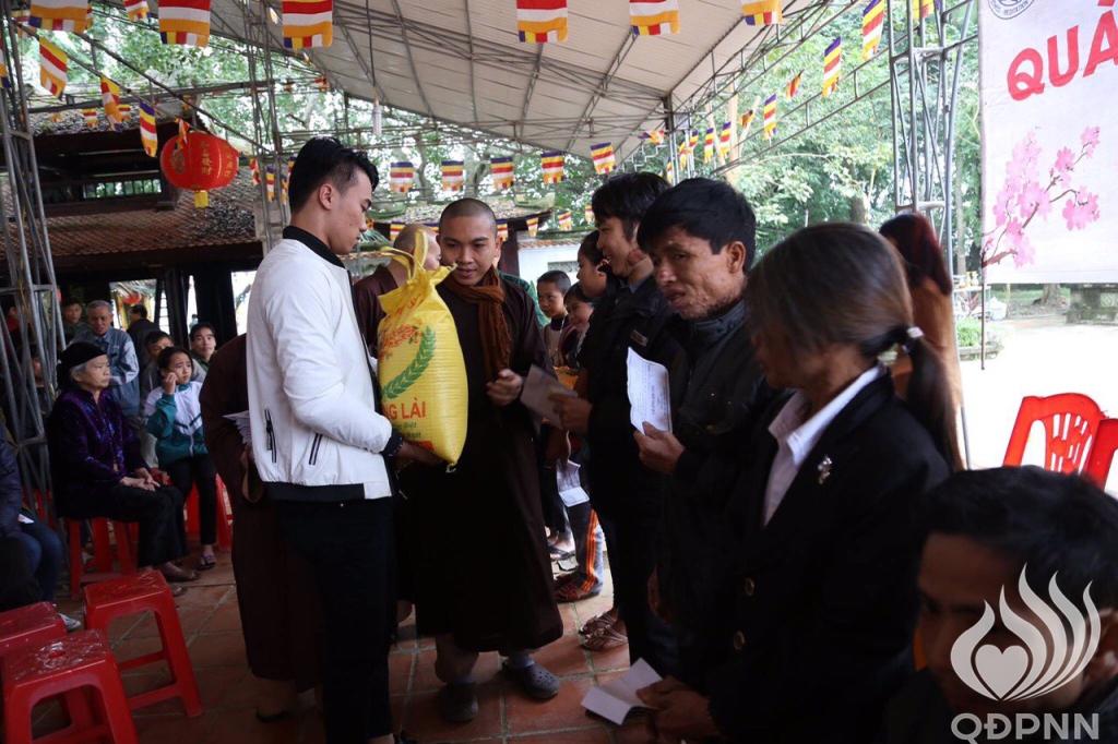 Quỹ Đạo Phật Ngày Nay - Tổng kết chương trình Quà Tết Yêu Thương - Đợt 2 tại TP. Hồ Chí Minh, Hà Tĩnh, Quảng Ngãi (C95)