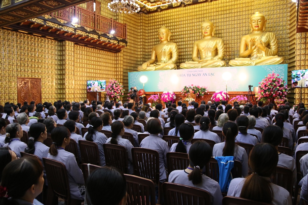 Chùa Giác Ngộ: Khóa tu ngày an lạc lần thứ 20