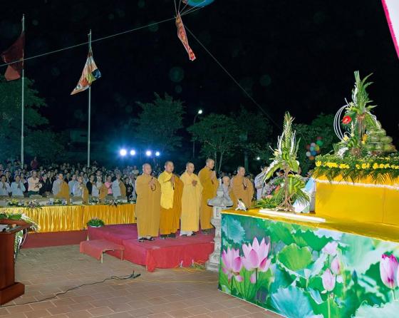 Tưng bừng đại lễ Phật đản Phật giáo huyện Nga Sơn