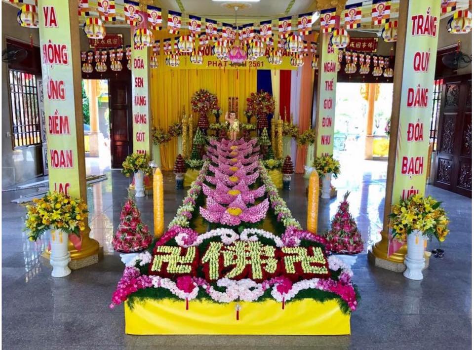 HỘI CẮM HOA DÂNG PHẬT - Tổng kết Cuộc Thi Cắm Hoa Đại Lễ Phật Đản 2017