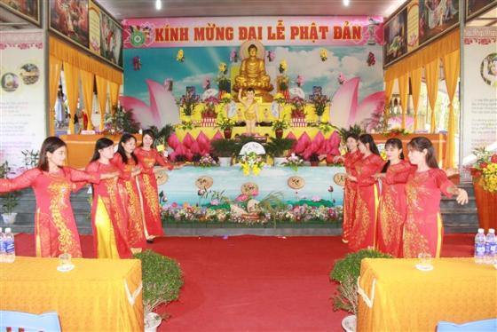 Đón mừng Phật Đản PL. 2561 tại chùa Lễ Động-Triệu Sơn