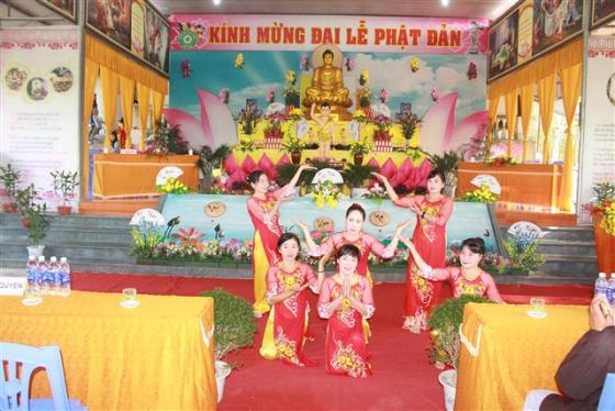 Đón mừng Phật Đản PL. 2561 tại chùa Lễ Động-Triệu Sơn