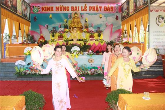 Đón mừng Phật Đản PL. 2561 tại chùa Lễ Động-Triệu Sơn