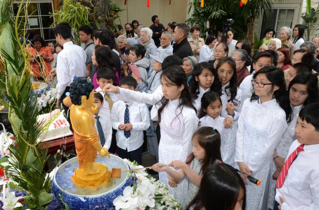 Chùa Liễu Quán, San Jose (Hoa Kỳ)  Tổ Chức Đại Lễ Vesak 2017