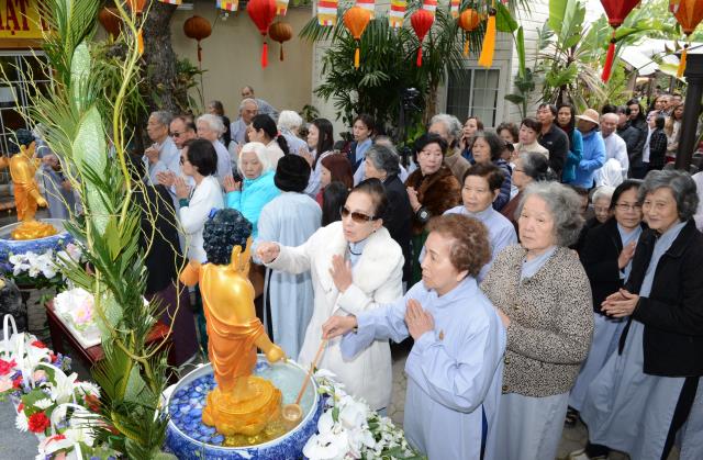Chùa Liễu Quán, San Jose (Hoa Kỳ)  Tổ Chức Đại Lễ Vesak 2017