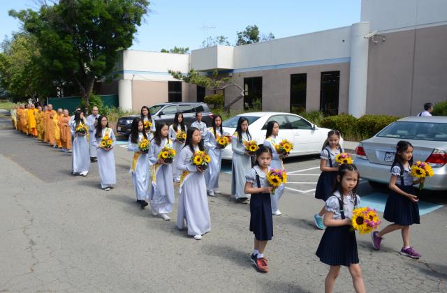 Đại Lễ Phật Đản Tại Niệm Phật Đường Fremont, Hoa Kỳ