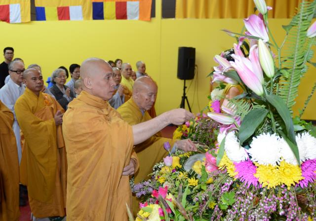 Đại Lễ Phật Đản Tại Niệm Phật Đường Fremont, Hoa Kỳ