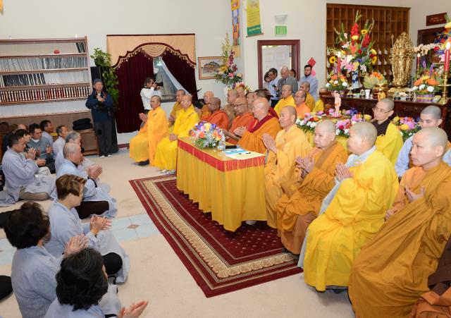 Đại lễ Phật đản PL. 2561 tại chùa Phổ Từ (California,Hoa Kỳ)