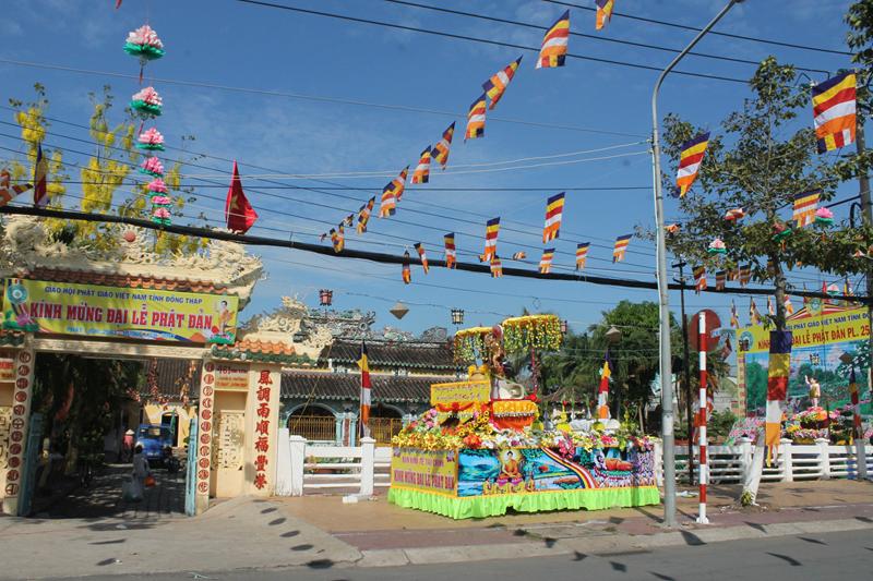 Đồng Tháp sẵn sàng cho Đại Lễ Phật Đản PL. 2561