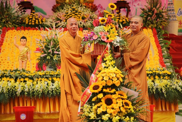 Thái Bình: Phật giáo Tiền Hải kính mừng Phật đản