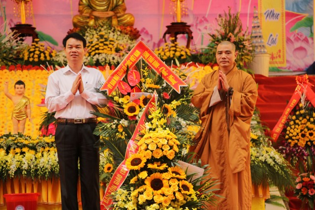 Thái Bình: Phật giáo Tiền Hải kính mừng Phật đản