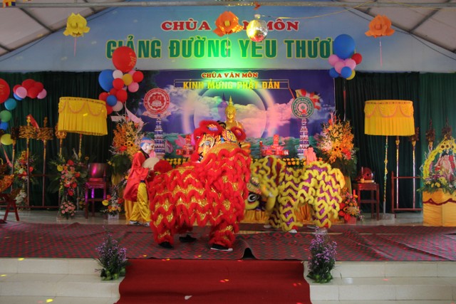 Thái Bình: Phật đản về với chùa Văn Môn