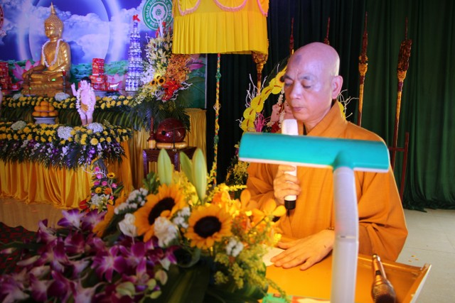 Thái Bình: Phật đản về với chùa Văn Môn