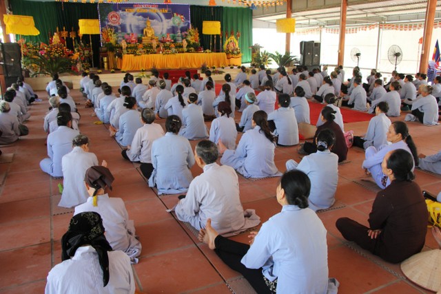 Thái Bình: Phật đản về với chùa Văn Môn