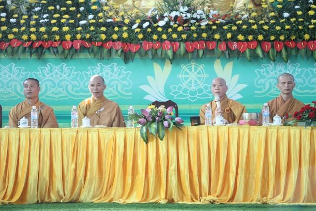 Thái Bình: SC.Hương Nhũ thuyết giảng tại Khóa tu sen hồng