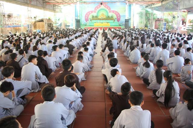 Thái Bình: SC.Hương Nhũ thuyết giảng tại Khóa tu sen hồng