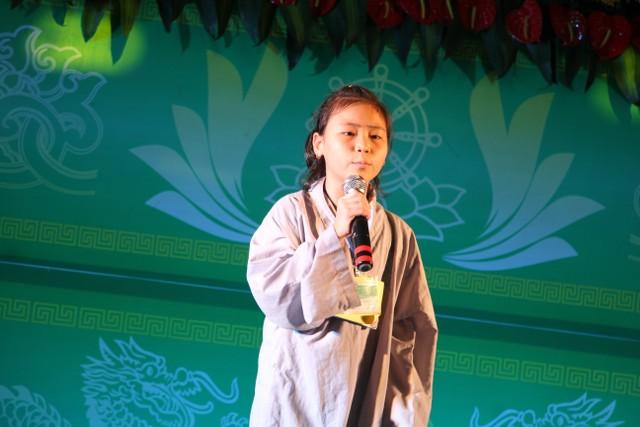 Thái Bình: SC.Hương Nhũ thuyết giảng tại Khóa tu sen hồng