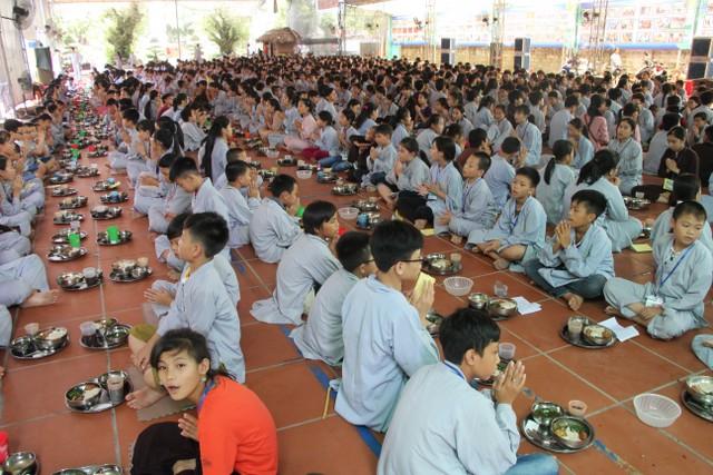 Thái Bình: Bế mạc khóa tu sen hồng chùa Từ Xuyên