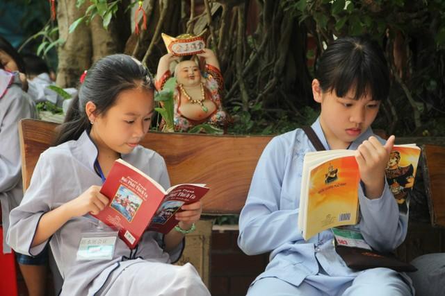 Thái Bình: Bế mạc khóa tu sen hồng chùa Từ Xuyên