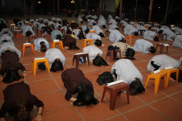 Sống chậm để cảm nhận